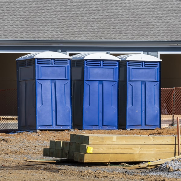 how can i report damages or issues with the portable toilets during my rental period in Minnetrista MN